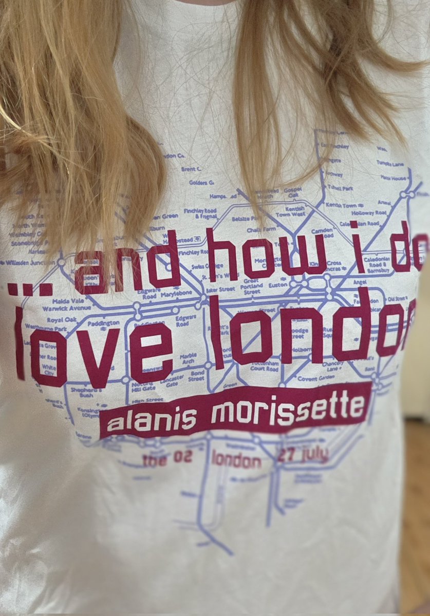 Saw <a href="/Alanis/">Alanis Morissette</a> last night, in London at the O2. 15 year old me had the time of her life 💙 Am beyond grateful to have been there, sung my heart out with everyone else.