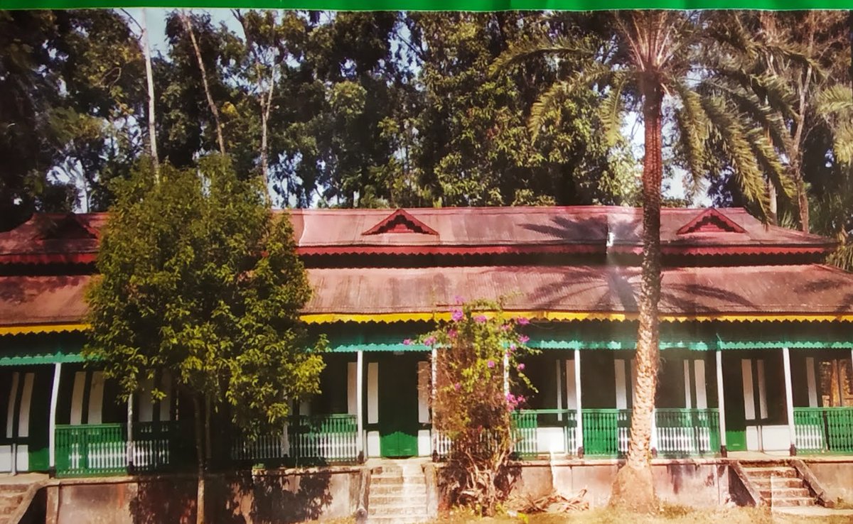 anuphomray's tweet image. অবিভক্ত ভারতের কমিউনিস্ট নেতা কমরেড মণি সিংয়ের আজ জন্মদিন।জন্মেছিলেন বৃহত্তর ময়মনসিংহয়ের নেত্রকোনা জেলার দুর্গাপুরে।উনি সুশুং দুর্গাপুরের জমিদার বংশে জন্মেছিলেন।২০১৯ সালে বাংলাদেশ ভ্রমণের সময় সাবেক জমিদার বাড়ি দর্শনের সৌভাগ্য হয়েছিল।সেইসময় অবশ্য বাড়িটি সরকার অধিগৃহীত।