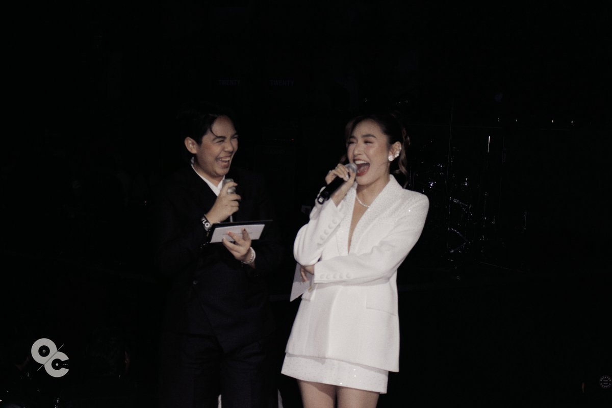 OCRecordsPH's tweet image. mrld (@thisismrld) stepped in as a presenter at #TheNewHueVMA2025