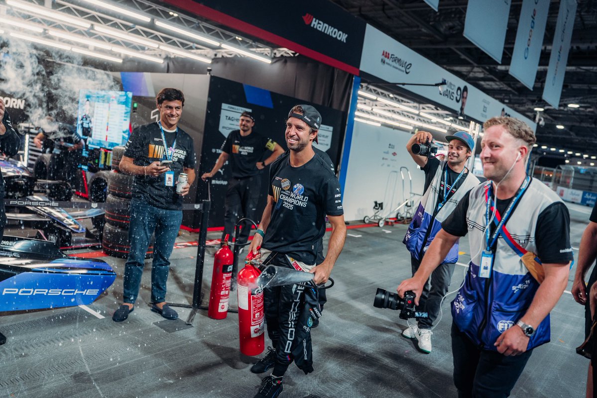 Antonio Felix da Costa (@afelixdacosta) on Twitter photo After a long season, a solid performance from everybody, we can call our selves TEAM WORLD CHAMPIONS! As a driver, to play a small part in this brand’s history is special. Thank you Team! <a href="/PorscheRaces/">Porsche Motorsport</a> <a href="/PorscheFormulaE/">TAG Heuer Porsche FE Team</a> After a long season, a solid performance from everybody, we can call our selves TEAM WORLD CHAMPIONS! As a driver, to play a small part in this brand’s history is special. Thank you Team! <a href="/PorscheRaces/">Porsche Motorsport</a> <a href="/PorscheFormulaE/">TAG Heuer Porsche FE Team</a>