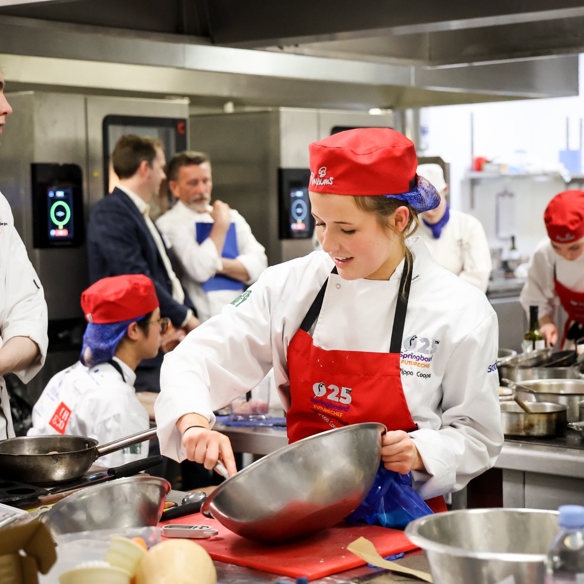 SBFutureChef's tweet image. ๐ฉโ๐ณ More young women are stepping into pro kitchens than ever! From mastering the line to leading restaurants, the future is female and itโs cooking.๐ฅ๐
At #SpringboardFutureChef, weโre proud to support the next gen of women in hospitality. ๐ฝ๏ธ๐ช
#WomenInHospitality #FemaleChefs