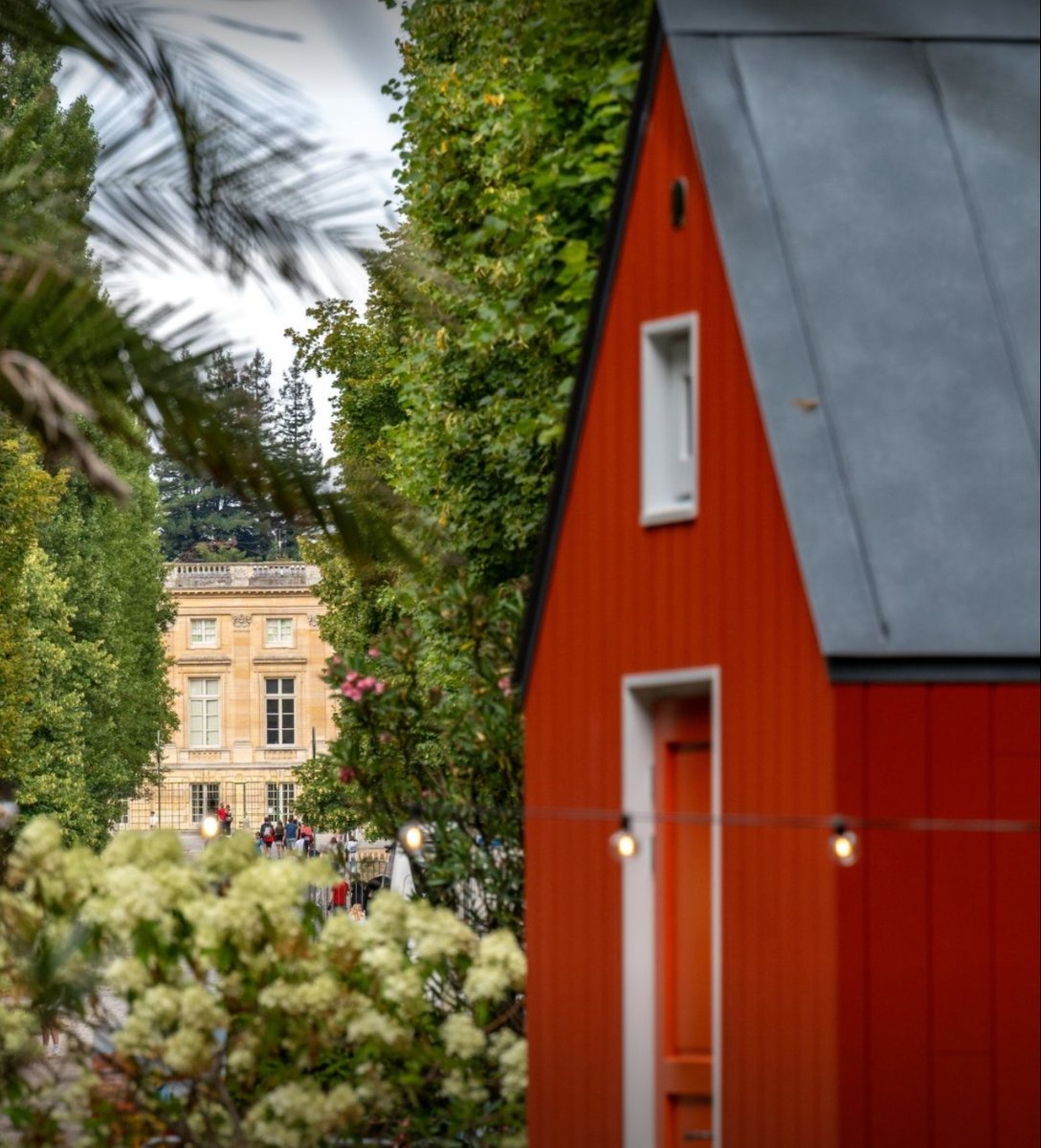La Gazette Drouot – International (@gazette_inter) on Twitter photo For a Very Good Cause
<a href="/CVersailles/">Château de Versailles</a> is hosting three tiny homes set up by the association Les Cahutes de Louise in partnership with the Fondation Sante Service to give sick children and their families a unique relaxing experience in special setting. For a Very Good Cause
<a href="/CVersailles/">Château de Versailles</a> is hosting three tiny homes set up by the association Les Cahutes de Louise in partnership with the Fondation Sante Service to give sick children and their families a unique relaxing experience in special setting.