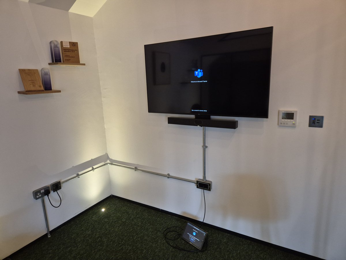 Practical_AV's tweet image. Practical AV recently completed the installation of a video conferencing system in a small meeting room in London. We installed @YealinkNews A40 running MTR on Android. An 50” LG Commercial Screen for the image. Thanks to @MidwichLtd for distribution!
practicalav.co.uk/video-conferen…