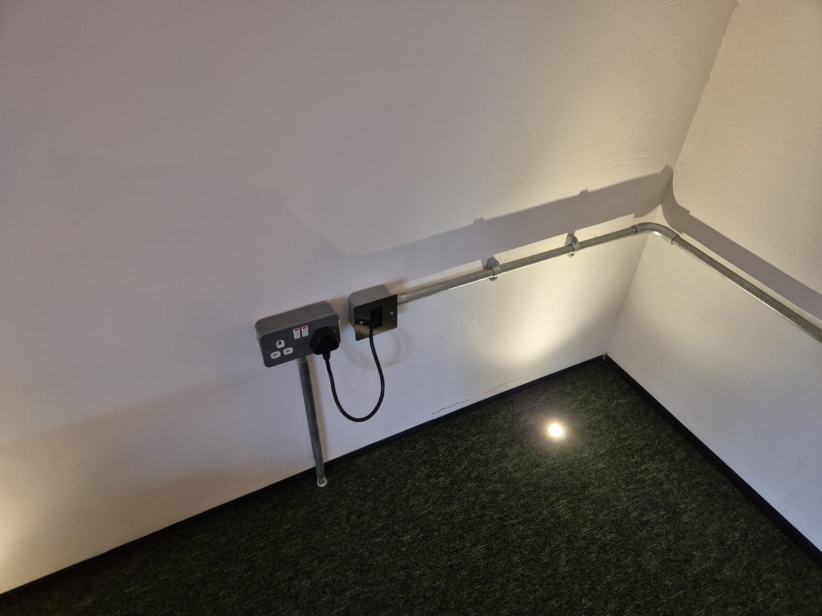 Practical_AV's tweet image. Practical AV recently completed the installation of a video conferencing system in a small meeting room in London. We installed @YealinkNews A40 running MTR on Android. An 50” LG Commercial Screen for the image. Thanks to @MidwichLtd for distribution!
practicalav.co.uk/video-conferen…