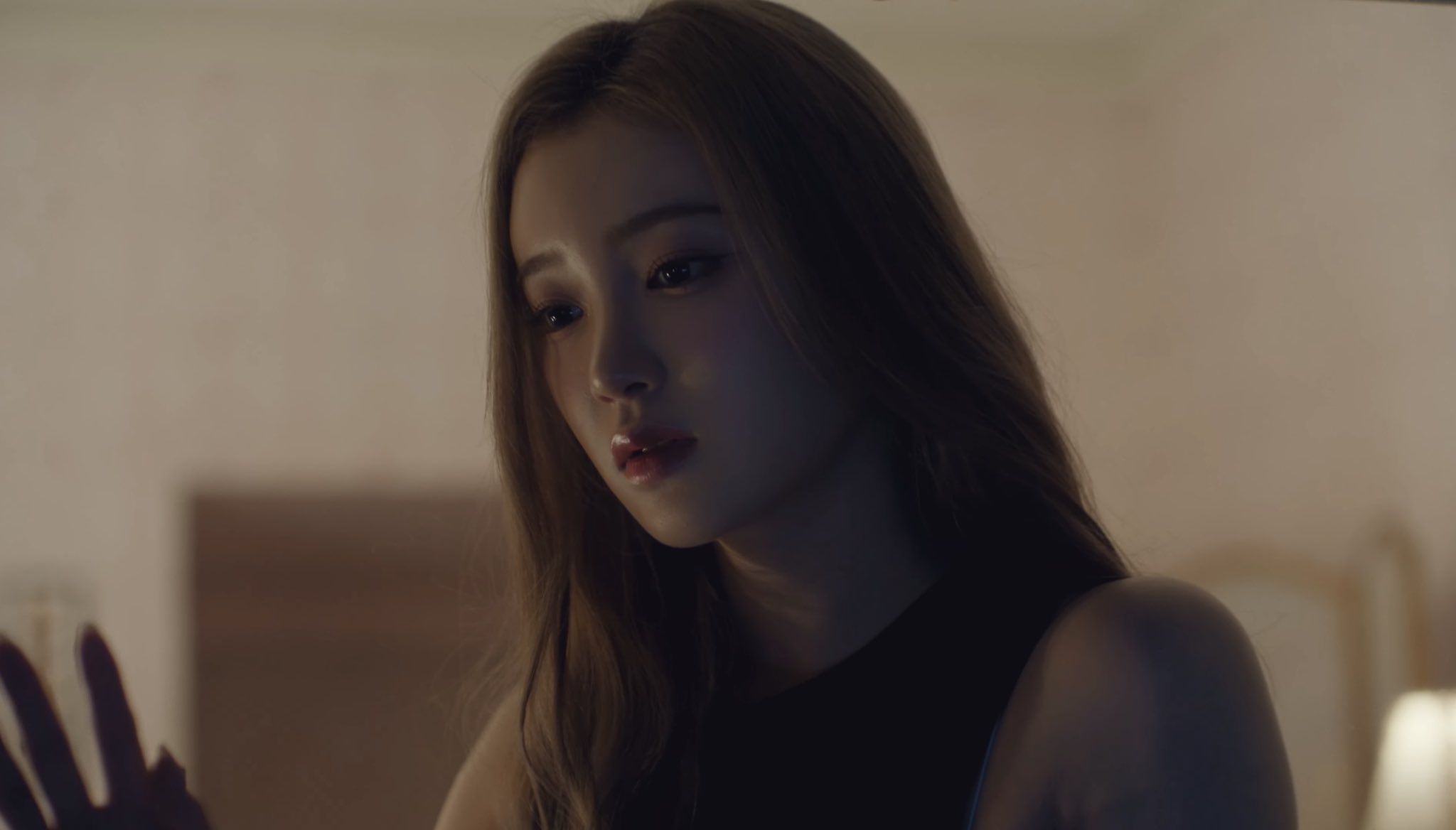 大人のいい女　矢来美羽　サイン GMFRK8MbYAAm9dQ.jpg