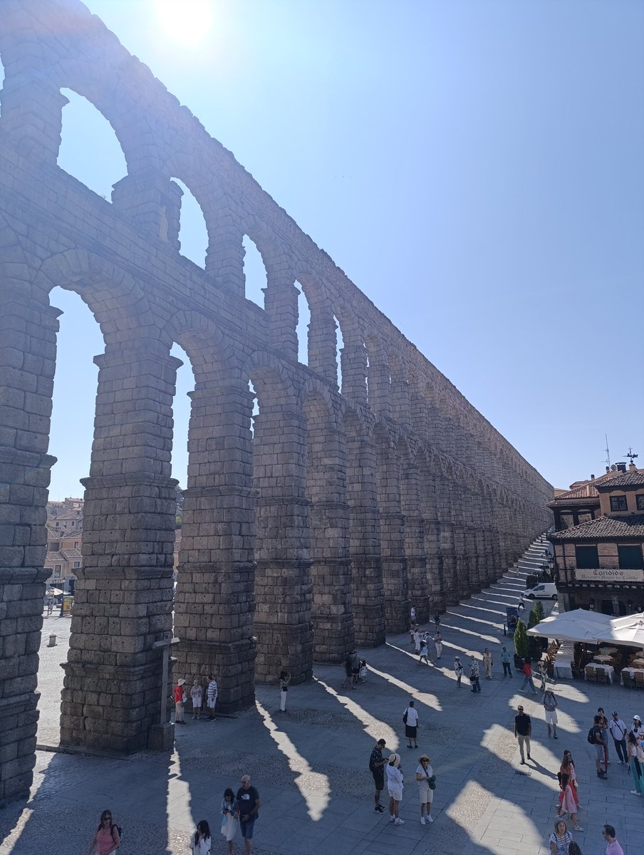 Bandegoris's tweet image. Ruinas de una civilización superior
