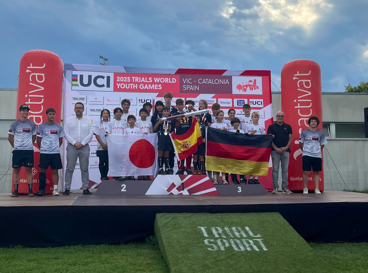 EduComerma's tweet image. Vic es converteix en la capital mundial del bicitrial juvenil amb els 'Jocs Mundials de la Joventut'.
Enhorabona als esportistes osonencs que han aconseguit quatre medalles: una d’or, una de plata i dues de bronze, i a @trialsport per la gran organització.