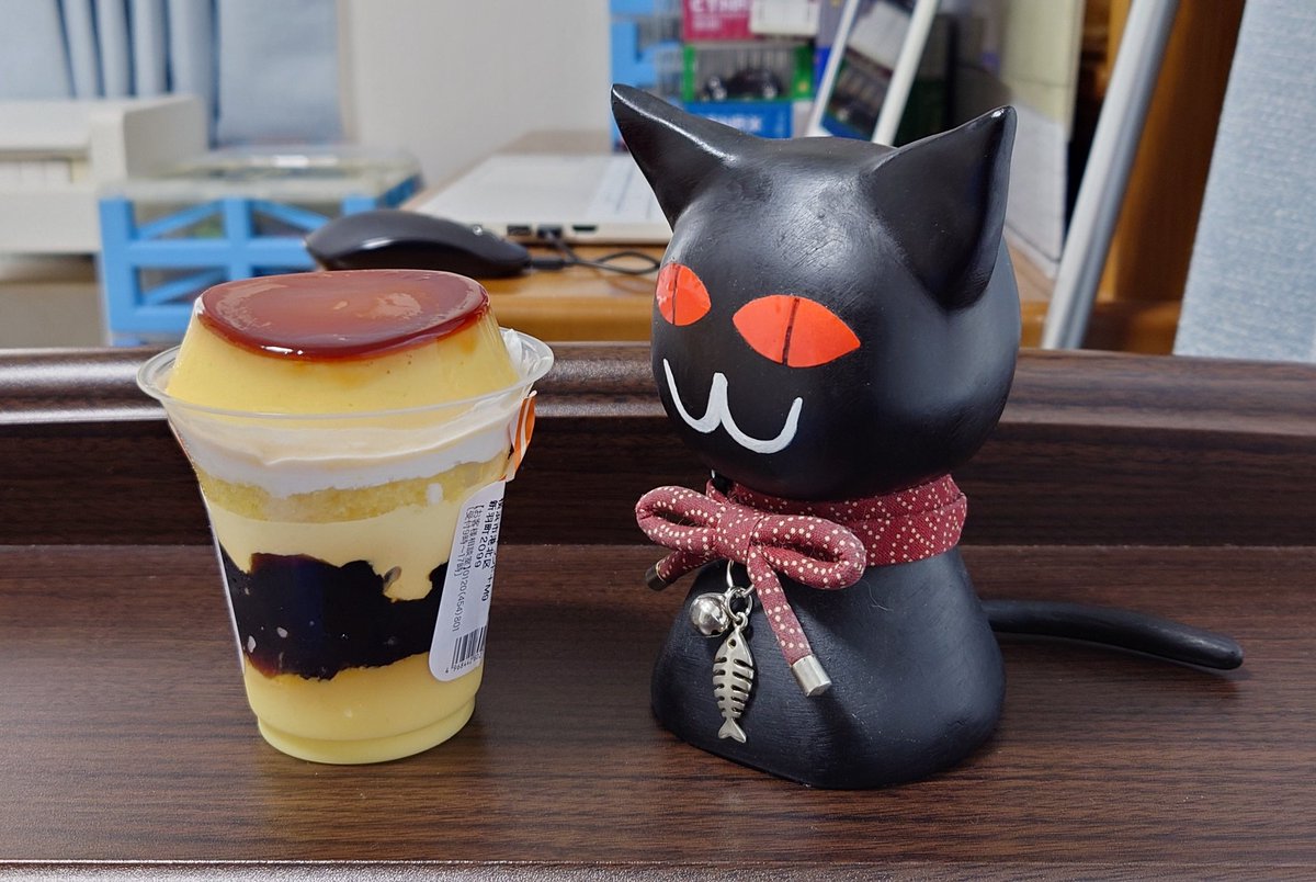fudgebitter's tweet image. 🍮(ΦωΦ人)💕