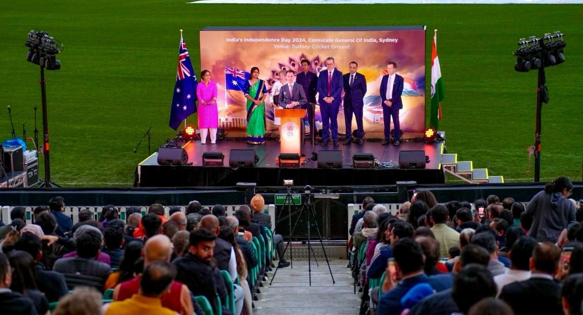 The Australia Today (@theaustoday) on Twitter photo Indian Consulate in Sydney extends invitation for grand Independence Day Celebration
Read here: theaustraliatoday.com.au/indian-consula…
<a href="/Pallavi_Aus/">Pallavi Jain</a> <a href="/JitarthJai/">jitarth jai bharadwaj vs जितार्थ जय भारद्वाज</a> <a href="/DrAmitSarwal/">Dr Amit Sarwal 🇮🇳 🇦🇺</a> <a href="/cgisydney/">India in Sydney</a> <a href="/m_culturalnsw/">Multicultural NSW</a> Indian Consulate in Sydney extends invitation for grand Independence Day Celebration
Read here: theaustraliatoday.com.au/indian-consula…
<a href="/Pallavi_Aus/">Pallavi Jain</a> <a href="/JitarthJai/">jitarth jai bharadwaj vs जितार्थ जय भारद्वाज</a> <a href="/DrAmitSarwal/">Dr Amit Sarwal 🇮🇳 🇦🇺</a> <a href="/cgisydney/">India in Sydney</a> <a href="/m_culturalnsw/">Multicultural NSW</a>