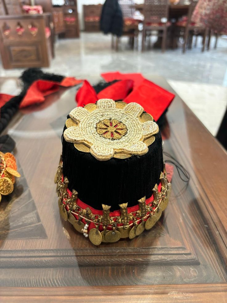 where1Dobrokenh's tweet image. Turkish headdress (Fes) from Tosya, Kastamonu ✨️