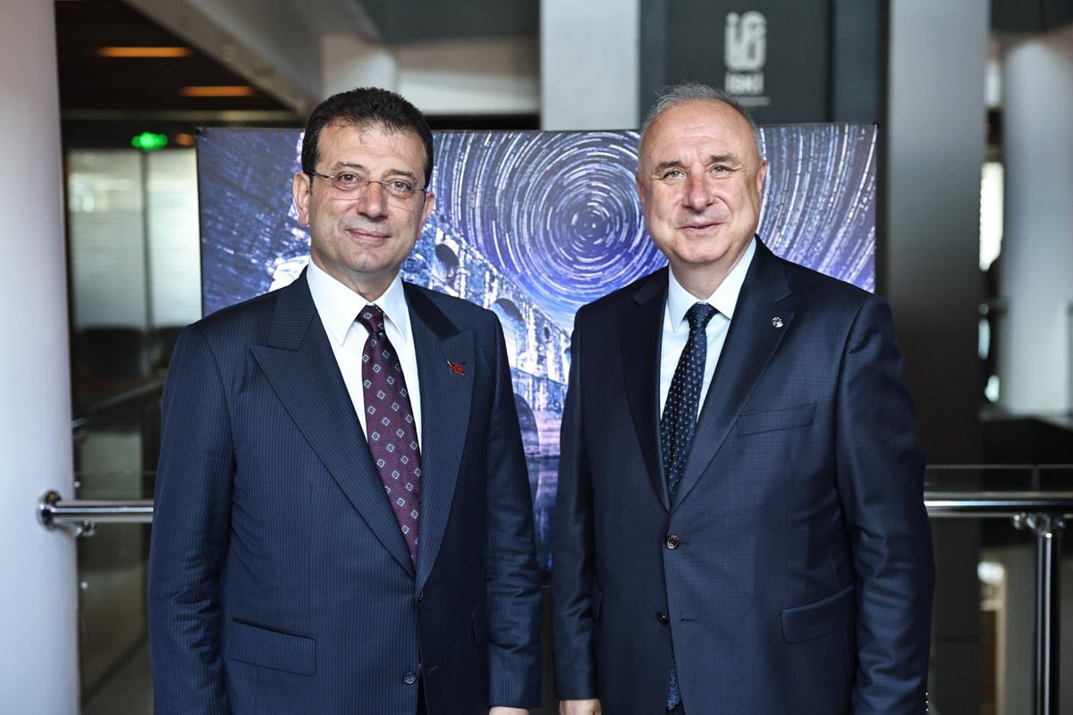 İSKİ Genel Müdürü Şafak Başa'nın ev hapsine alınmasına sebep olan şikayeti yapan maden şirketinin İSKİ'ye karşı açtığı dava reddedildi.

Mahkeme, söz konusu işlemde İSKİ'nin yetkili olmadığına hükmetti. Bu kararla rüşvet istendiği iddiasının yalan olduğu ispatlandı. (Cumhuriyet)