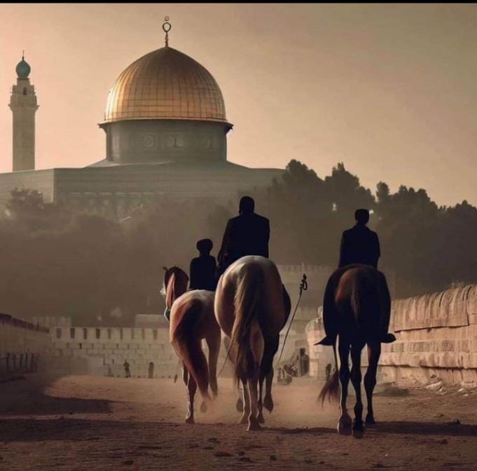 القدس
تم جانو!کہ عشق ہو تم میرا
تم قبلۂ اول ہوتمهاری رونق
میں نےشدت سے دعائیں کیں
ہاں کعبہ کی رونق کو محسوس 
کر کے دعائیں کی ہیں🥹
تم آزاد ہو جاؤ،پهرمیرے وجود کو جس وقت 
میری روح سے آزاد کر دیا جائے!
تونم آنکهوں سے تمهارانظارہ
اپنے دل و دماغ میں بسالوں اورمیں
سامنے کهڑی ہوں گی❤️‍🩹