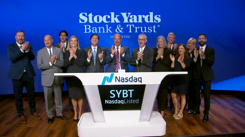 We celebrated 20 years of trading on the Nasdaq Stock Market by ringing the opening bell! Our Chairman &amp; CEO, Ja Hillebrand, said it best: "We are rewriting our tomorrow by remembering what got us here—and that’s banking the way it used to be.”
📺lnkd.in/gP8wS2AZ