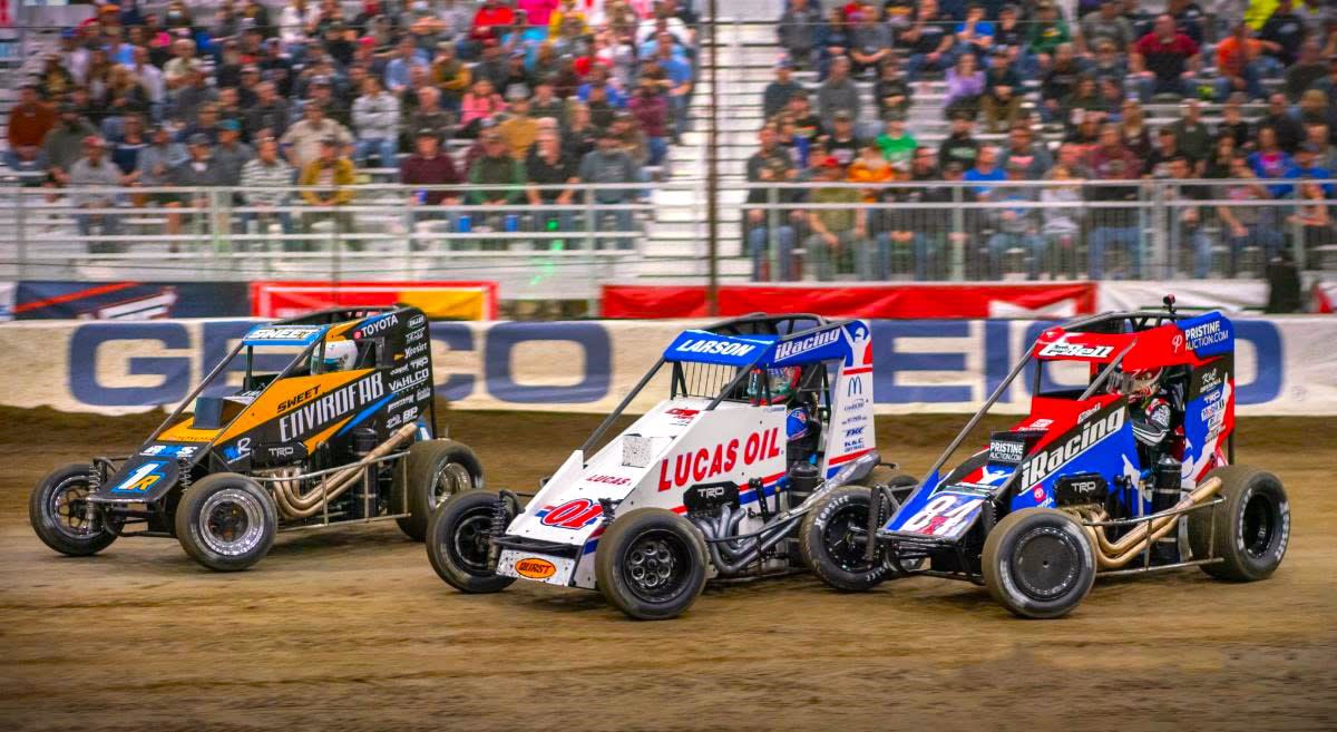 Unpaid1ntern's tweet image. Chili Bowl is absolutely a bucket list race for me to attend one day. It looks like so much fun😭