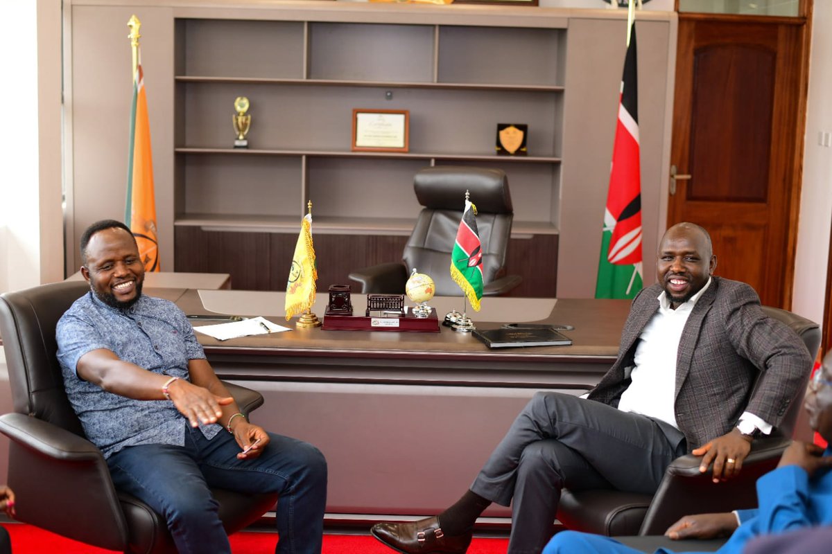 BREAKING:

Ruto wanted to impeach Kindiki &amp; bring in Kalonzo as his deputy. 

So, they have tried to sweet talk Kalonzo &amp; he has refused the DP seat

After Kalonzo refused, they today sent Murkomen to try Natembeya

Natembeya has also refused

Ruto MUST GO

Education MUST be FREE