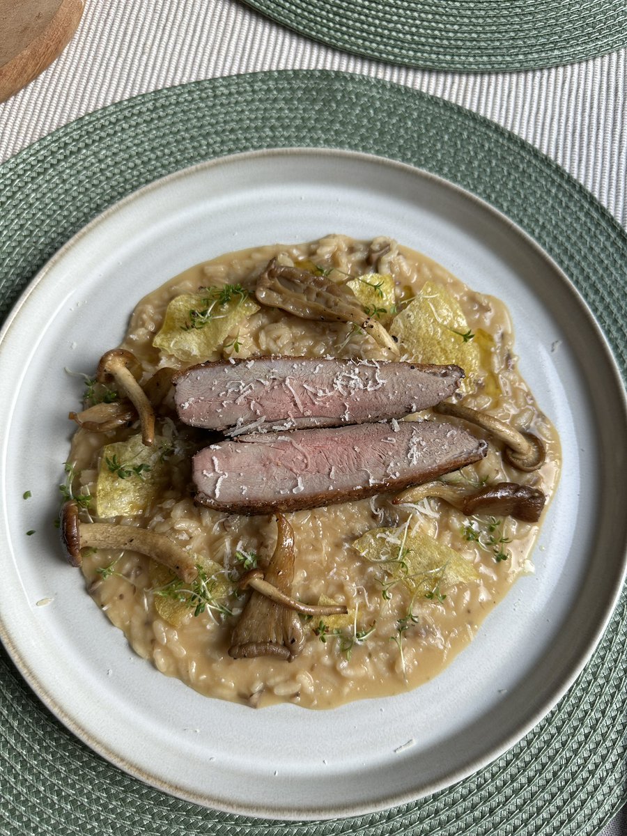 Haven’t cooked real food in ages so truffle risotto was alright 😮‍💨
