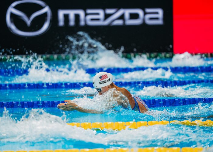 SwimmingWorld's tweet image. World Championships, Day 2 Women's Semifinals: Kate Douglass on Top of Tight 100 Breast Qualifying; 100 Back Favorites Advance - is.gd/7vbEXB