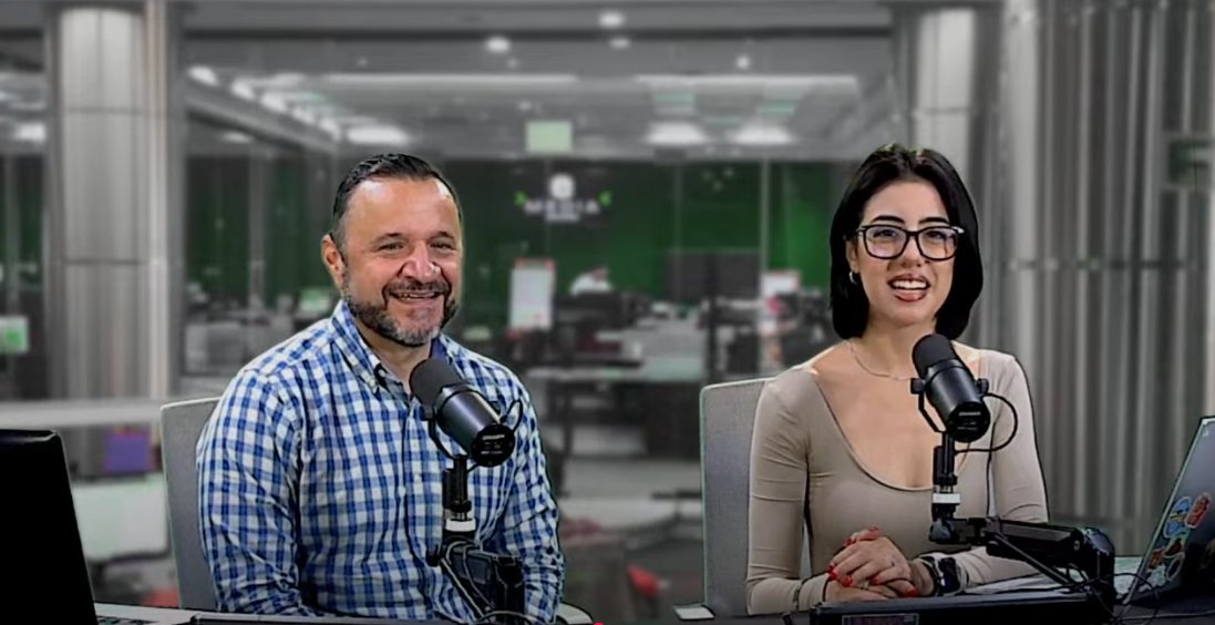 EXPRESO (@expresoweb) on Twitter photo ¡Buenos días! ☀️🗞️
🟢 Las noticias de este #FelizLunes en <a href="/Expreso24_7/">Expreso24/7</a>
📲 dai.ly/x943j64
🎙️<a href="/liia_sandoval/">~Laia</a>
🎙️<a href="/marcelobeyliss/">Marcelo Beyliss</a>
📌 Impacto de la reforma laboral en el trabajo y servicios a través de apps
📌Censos Económicos en Sonora
📌Hoy lunes la sección Asegura tu ¡Buenos días! ☀️🗞️
🟢 Las noticias de este #FelizLunes en <a href="/Expreso24_7/">Expreso24/7</a>
📲 dai.ly/x943j64
🎙️<a href="/liia_sandoval/">~Laia</a>
🎙️<a href="/marcelobeyliss/">Marcelo Beyliss</a>
📌 Impacto de la reforma laboral en el trabajo y servicios a través de apps
📌Censos Económicos en Sonora
📌Hoy lunes la sección Asegura tu