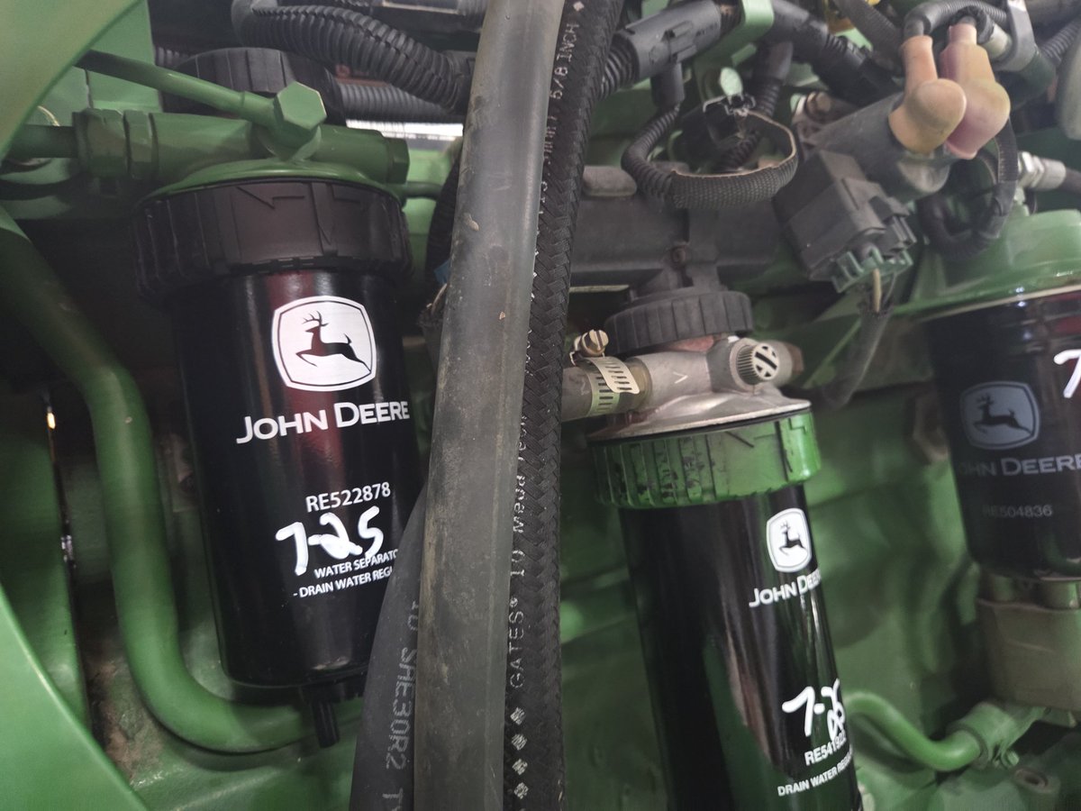 C_booger_74 tweet media