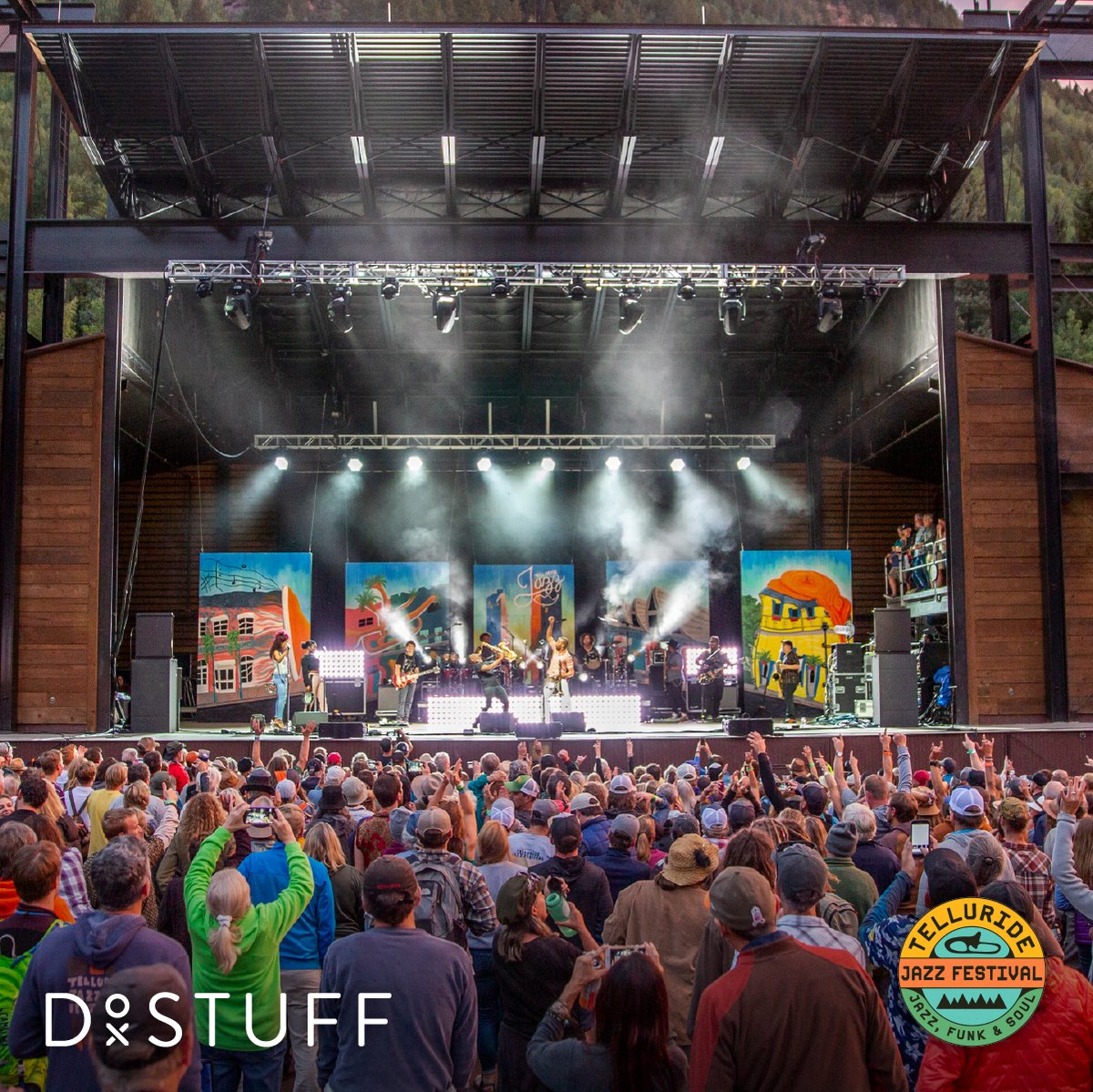 Do502's tweet image. Rocky Mountain jazz pilgrimage awaits. Enter to win @TellurideJazz VIP experience w/ @KamasiW, Cimafunk, and Kokoroko performing in Colorado's sky-high amphitheater. Hotel accommodations + $600 travel credit + exclusive VIP perks. t.dostuffmedia.com/t/c/s/297773