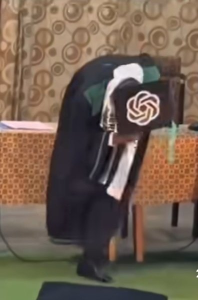 JihohD's tweet image. Them: How did you manage to graduate

Me: