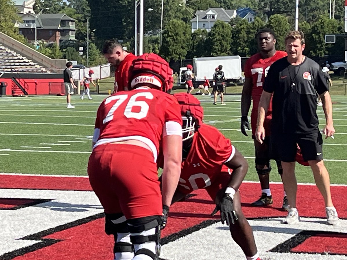 DanaBalash21's tweet image. .⁦@21WFMJSports⁩  YSU First day of fall camp..