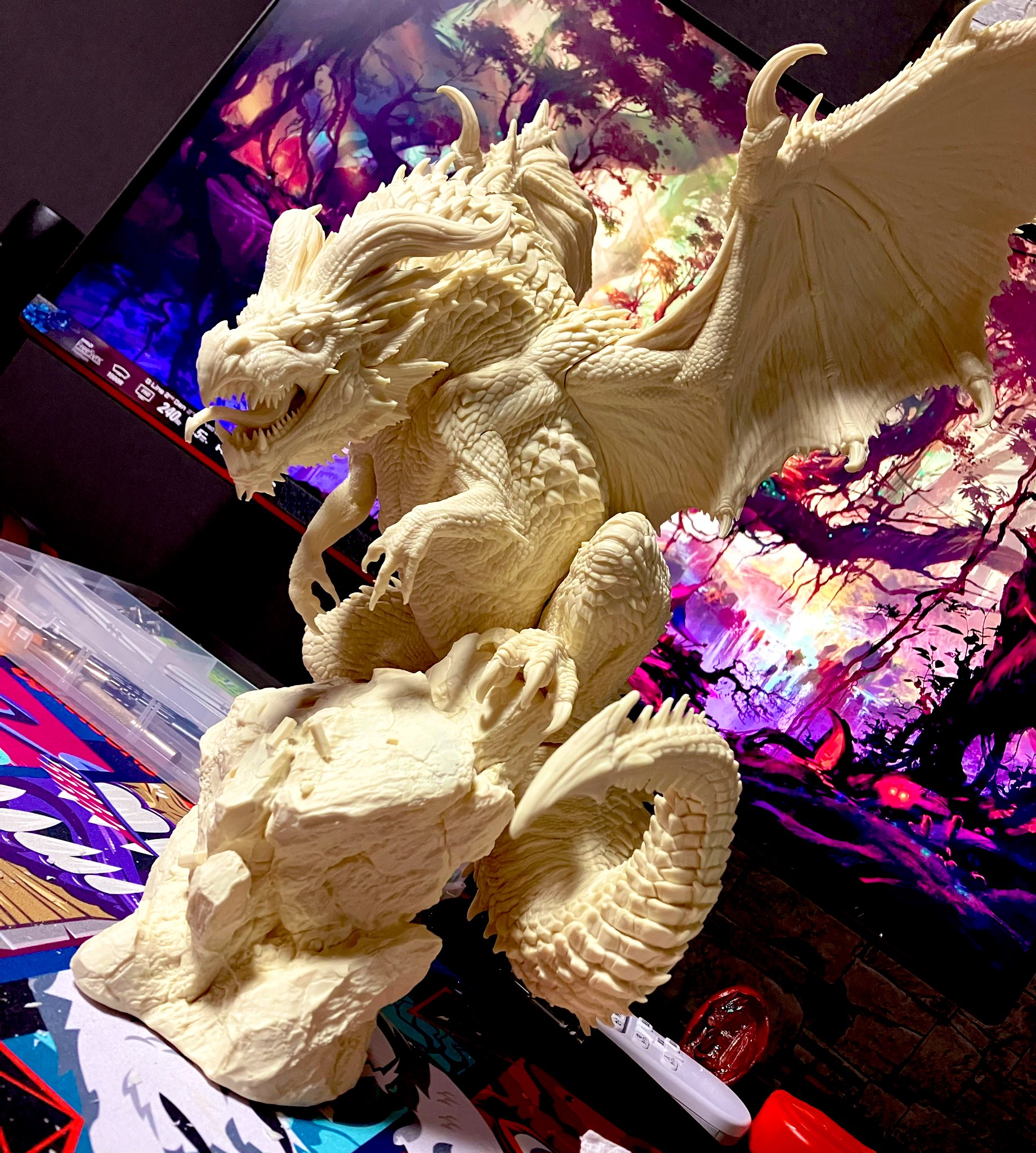 ワンフェス2024W ドラゴンヘッド 🌟🦖 ワンフェス2024冬!!T-BASEブースにて蓄光偏光パールの
