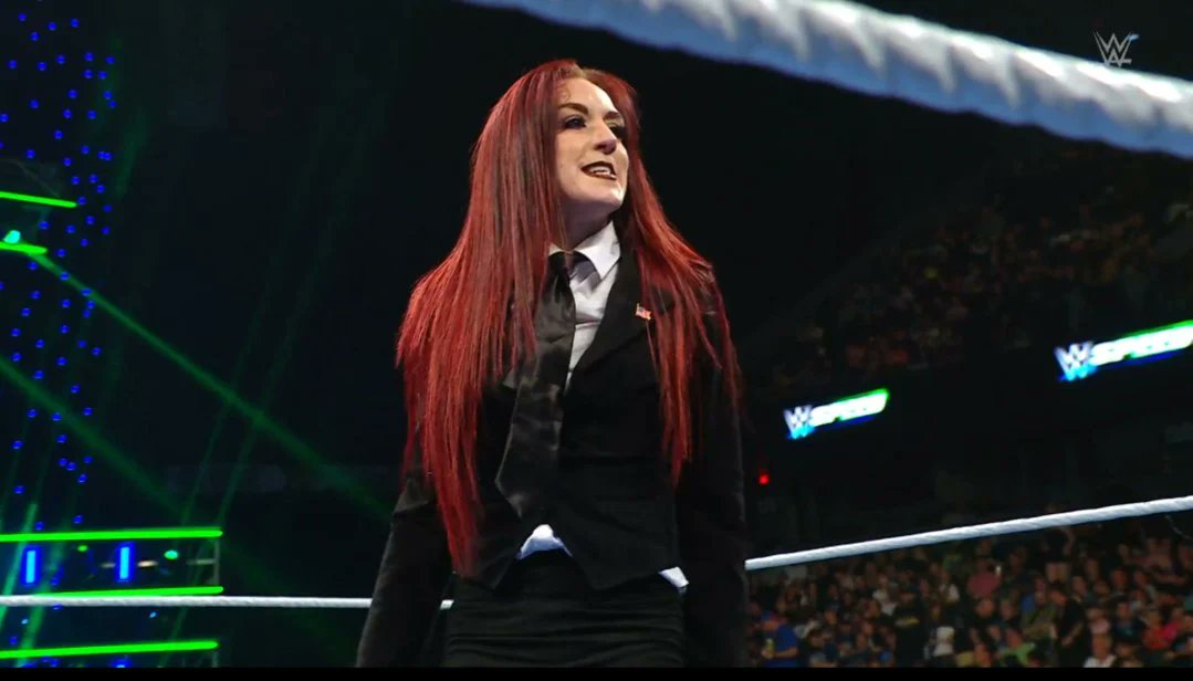 janicth's tweet image. today is monday night fyre!! @wwe_alba