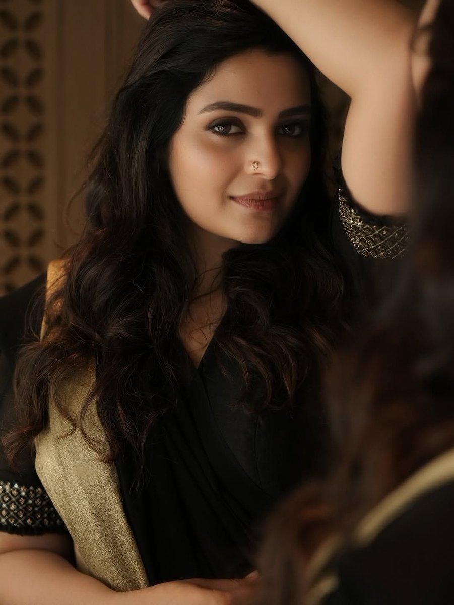 KollyBuzz's tweet image. #DivyaPillai