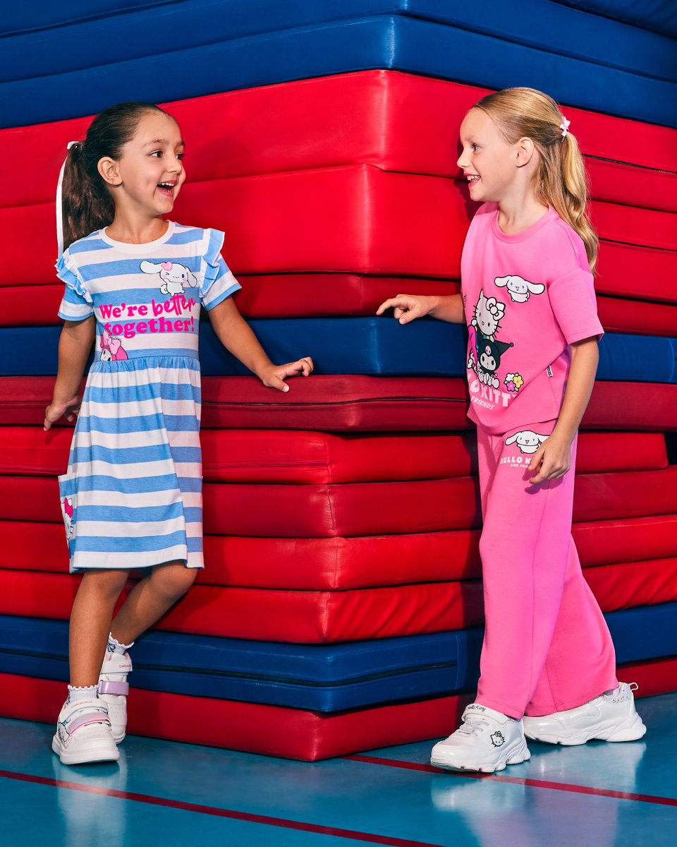 maxfashionMENA's tweet image. From class giggles to hallway twirls, these Hello Kitty fits are made for double the fun 💖 

#MaxFashion #MyMaxStyle #BackToSchool#MaxKids #FirstDayFits #BackpackGoals #MaxSchoolStyle #ClassroomCool #ReadySetSchool #SchoolLooksMaxed