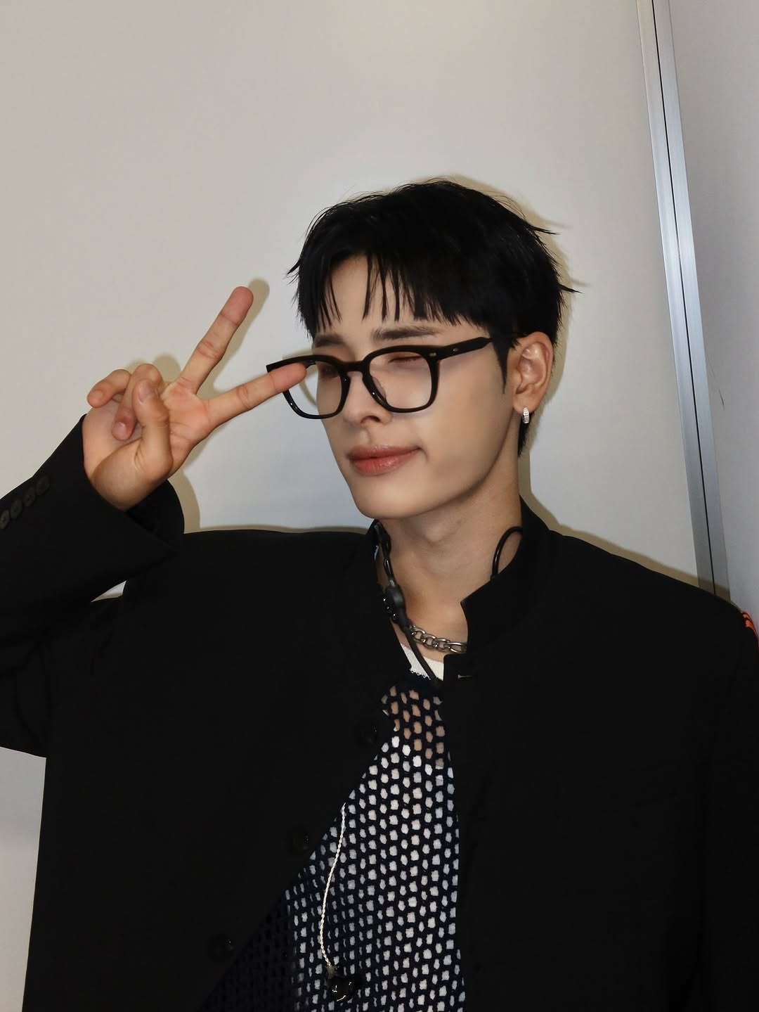 Haru  JJZXD 偽のツーピースの男性のニットセーター、メンズシャツ