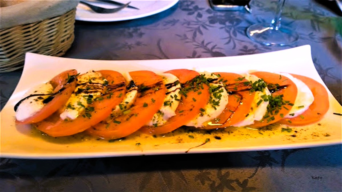 KatySnchez's tweet image. Ensalada caprese - Algo fresquito y sencillo  para compartir #ensalada #tomate #queso #parahincareldiente
katy-parahincareldiente.blogspot.com/2025/07/ensala…