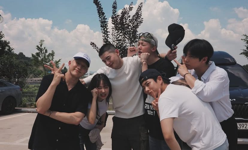 gau4n's tweet image. fantagio family forever. &amp;lt;3