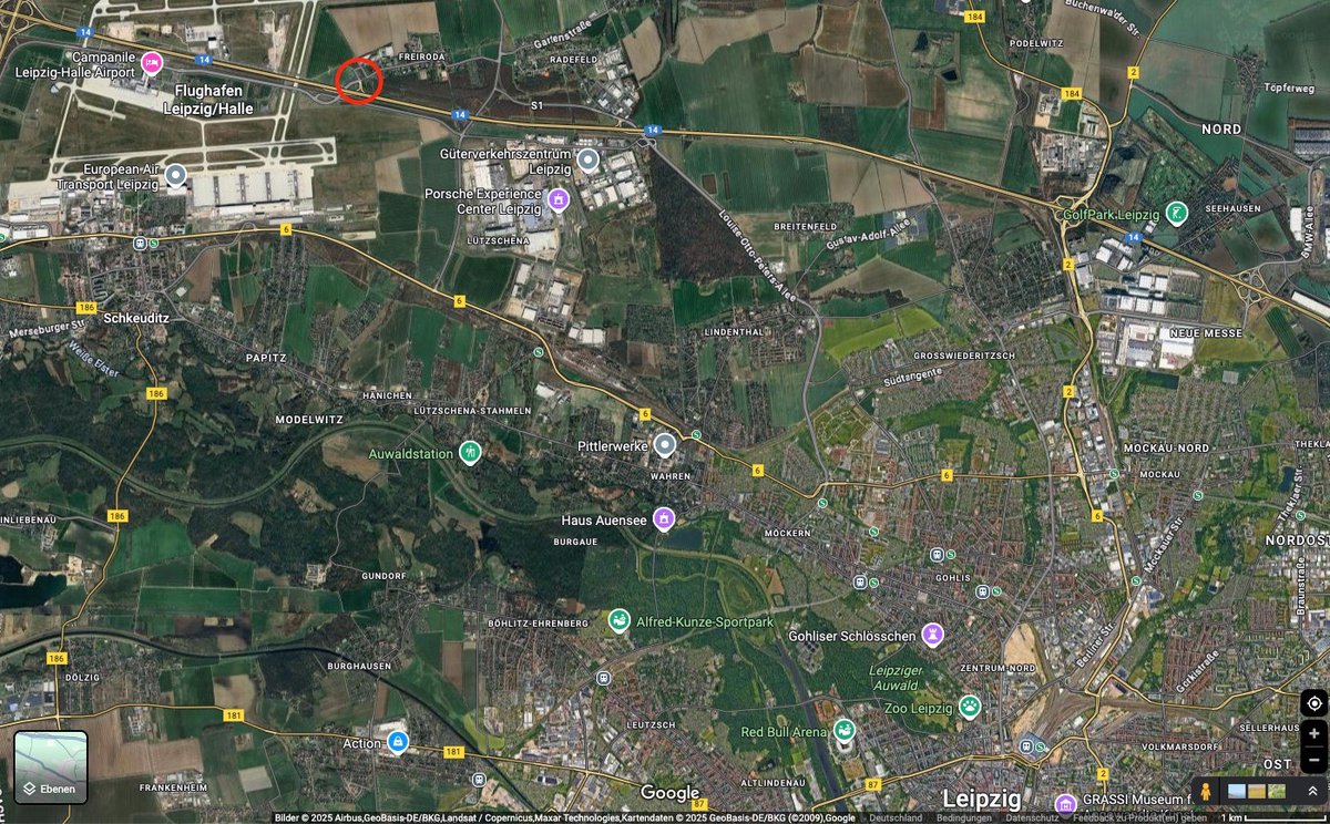 GKossonossow's tweet image. "Der Flughafen in Schkeuditz ist für den Luftfahrtkonzern längst unverzichtbar. Hier betreibt Antonov nicht nur eine Wartungsbasis, sondern hat seine gesamte Flottenbasis aus der Ukraine dorthin verlegt."
🇷🇺 wird die Zielkoordinaten ganz sicher schon gespeichert haben.…