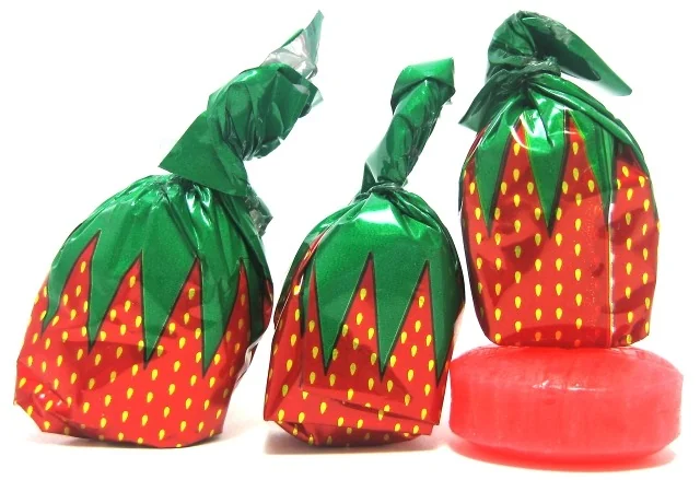 apresmoiss's tweet image. i like the idea of skarloey being the type who gives people like the weird old lady strawberry candy that nobody knows where it comes from
