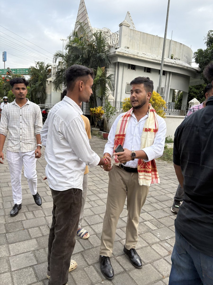 news_tech77282's tweet photo. @kaushik_nsui ❤️Congratulations to the new NSUI Assam State President!
Wishing you great success as you lead the student movement with passion and purpose. https://t.co/31LBdeBePd