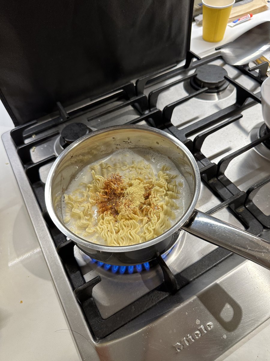 ryn 🍓 tweet media