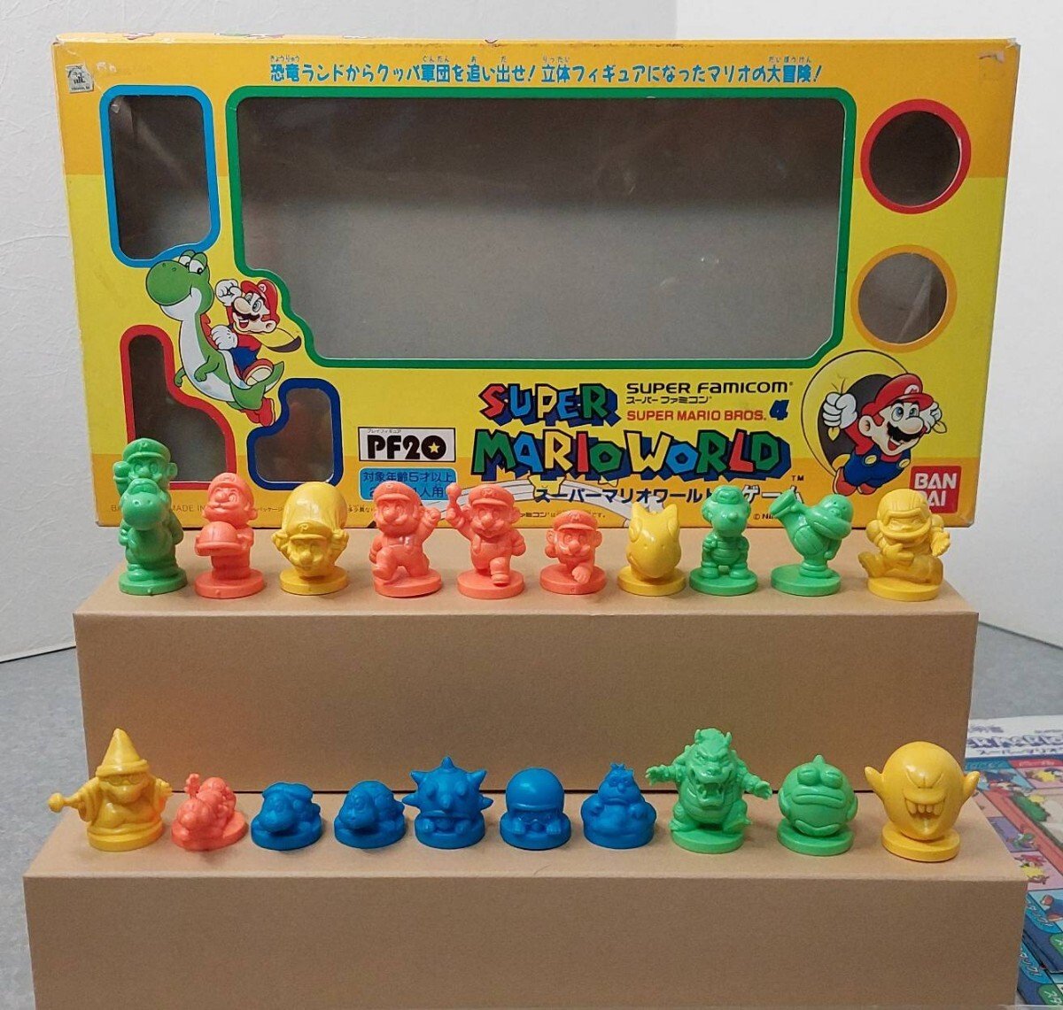 Your 3D scan today is a board game pawn of Cape Mario!

This comes from Play Figure 20: Super Mario World Game (プレイフィギュア20 スーパーマリオワールドゲーム), a 1991 board game by Bandai.

Grab the stl model file here: archive.org/details/keshiC…