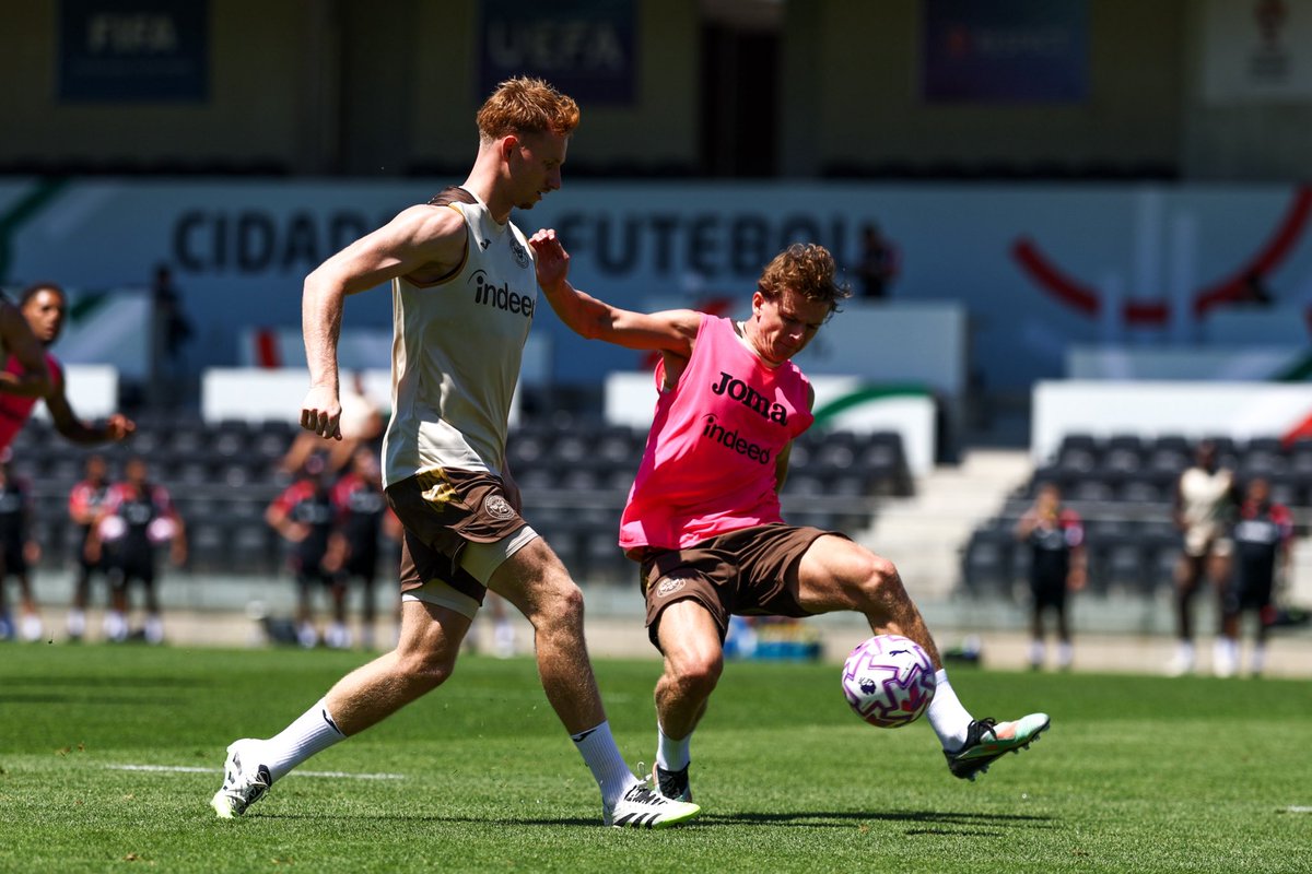 Ryan Trevitt tweet media