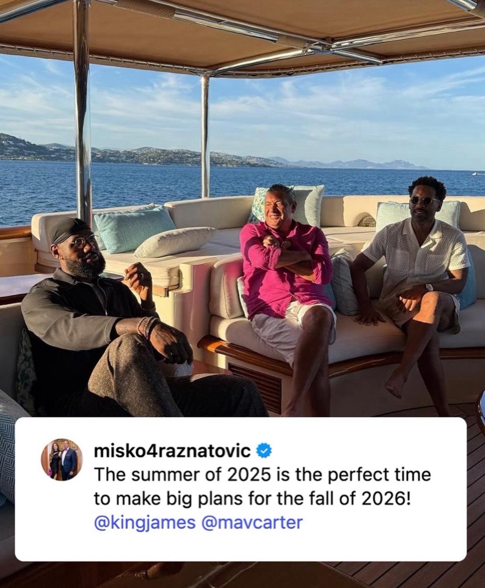 LeBron, Jokic’in menajeriyle Saint-Tropez’de aynı yatta görüntülendi! “2026 için büyük planlar” notuyla paylaşılan kare sosyal medyayı karıştırdı. instagram.com/p/DMpKRgeM0Ay/… <a href="/LALTurkiye/">Los Angeles Lakers Türkiye</a> <a href="/NBATurkiye/">NBA Türkiye</a>