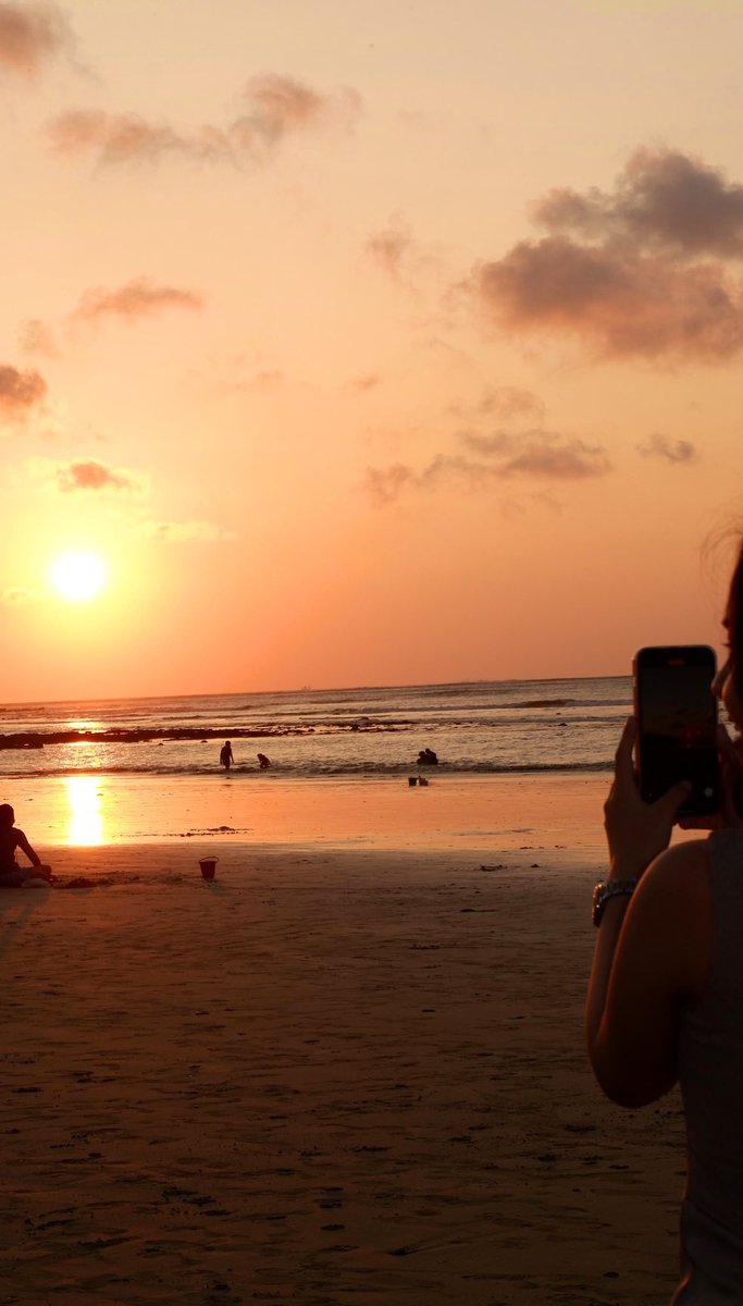 aguswid_'s tweet image. 🌅