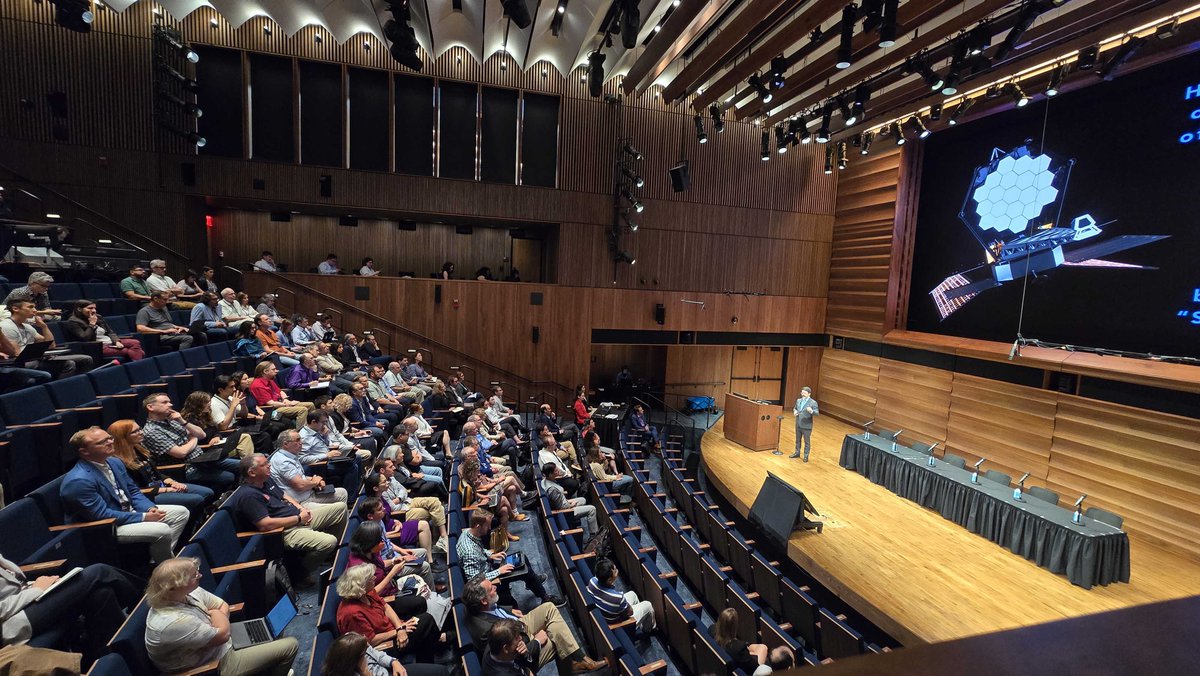 SpaceTelescope's tweet image. STScI&apos;s Jason Tumlinson spoke this morning about seeking our origins in the universe with the Habitable Worlds Observatory. 

Scientists from around the world gathered in Washington, D.C., to discuss the search for signs of life on planets orbiting other stars. #HWO2025