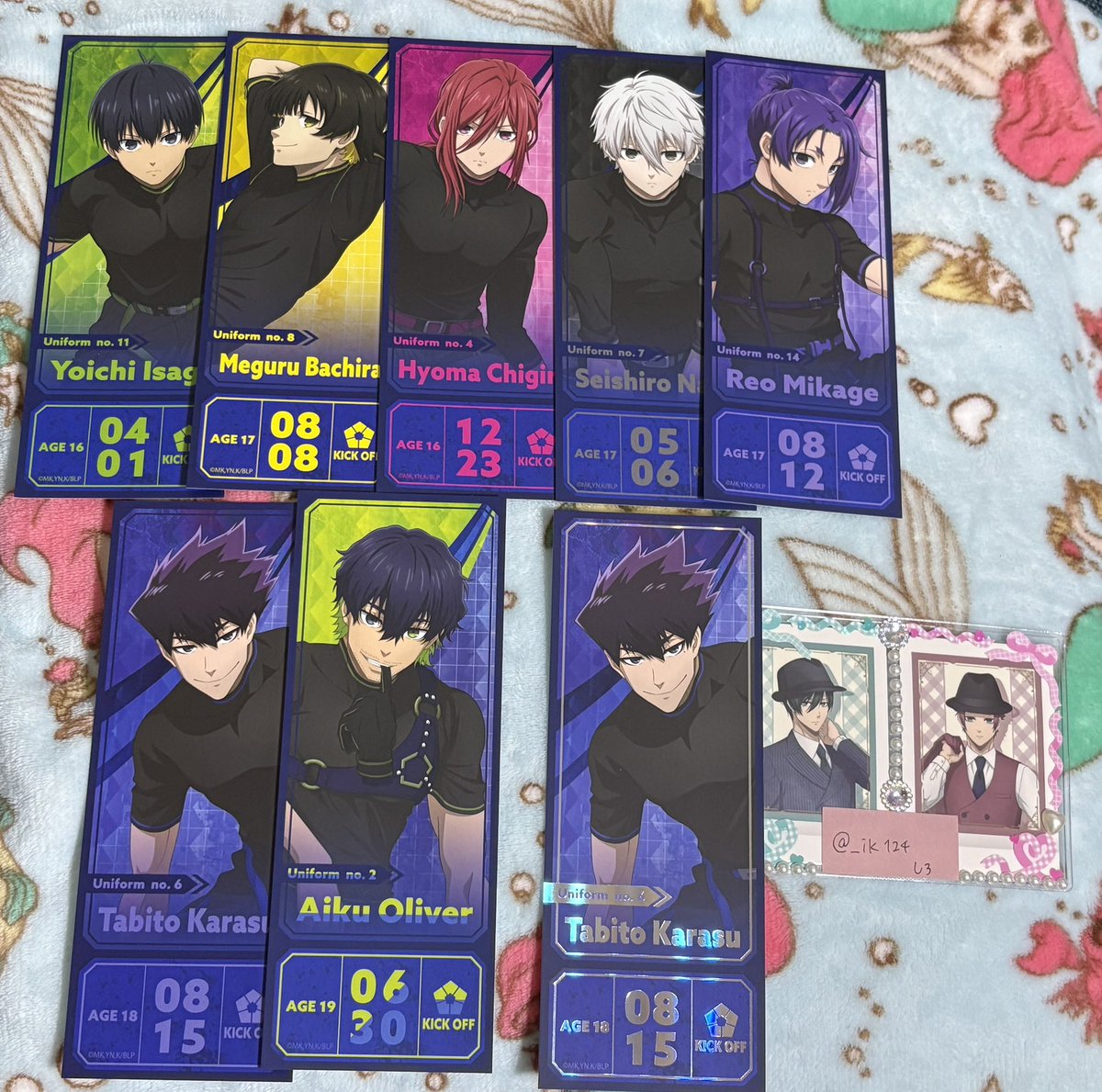 _ik124's tweet photo. 【交換】ブルーロック ブルロ マルイ ポップアップ ready fight OIOI 有楽町 チケット 風カード 特典

譲▷▶潔 蜂楽 千切 凪 玲王 烏(N,S)愛空

求▷▶カード特典共に同種 冴 凛

郵送交換のみ
検索からもお気軽にお声がけください。 https://t.co/BjdLPFEv5m