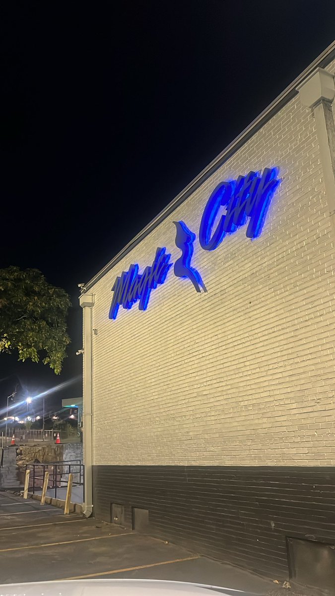 Kobe (@thighpadkob3) on Twitter photo 