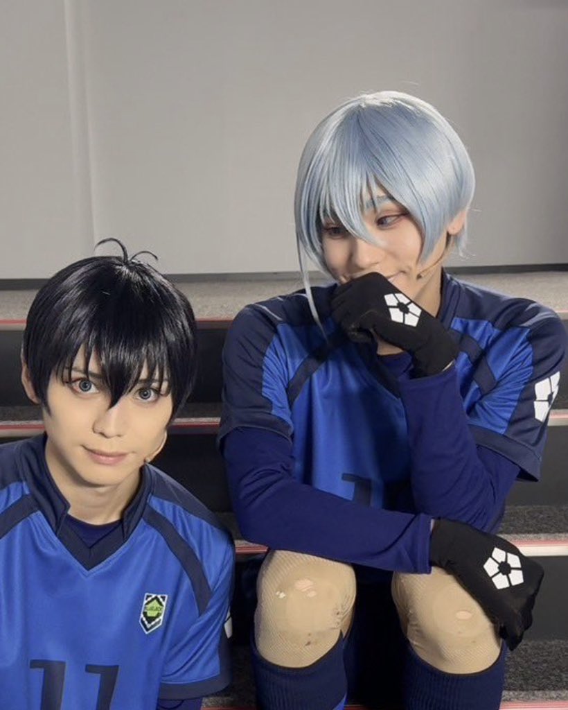 akiangelsolos's tweet image. what’s his problem avtuallg