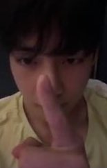 vantelom1's tweet image. hot                                                cute