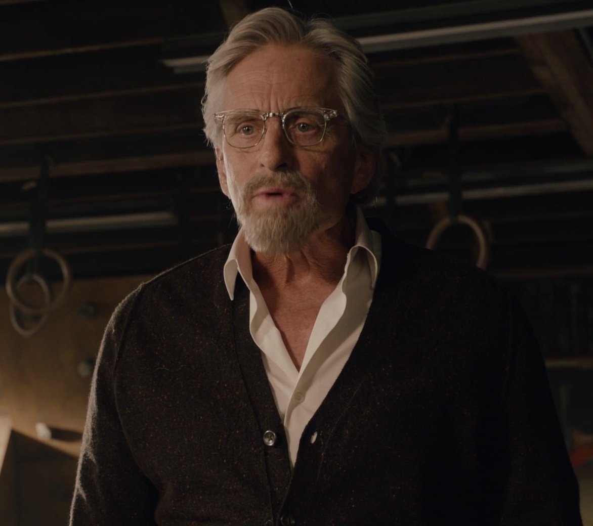 616History's tweet image. On July 28th, 2015, Hank Pym warned Scott Lang about the dangers of tinkering with the Ant-Man suit regulator.
Hank noted it could cause someone to shrink forever. This foreshadowed the Quantum Realm.
