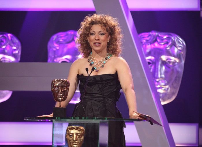 simplyalexk's tweet image. Necklace appreciation post... #alexkingston #KingstonStaysWithYou
