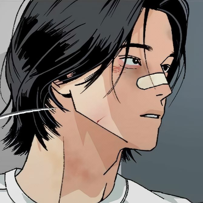 yslnim's tweet image. not a single angle where he isn't bruised or looks beaten up... truly the masochist of the year