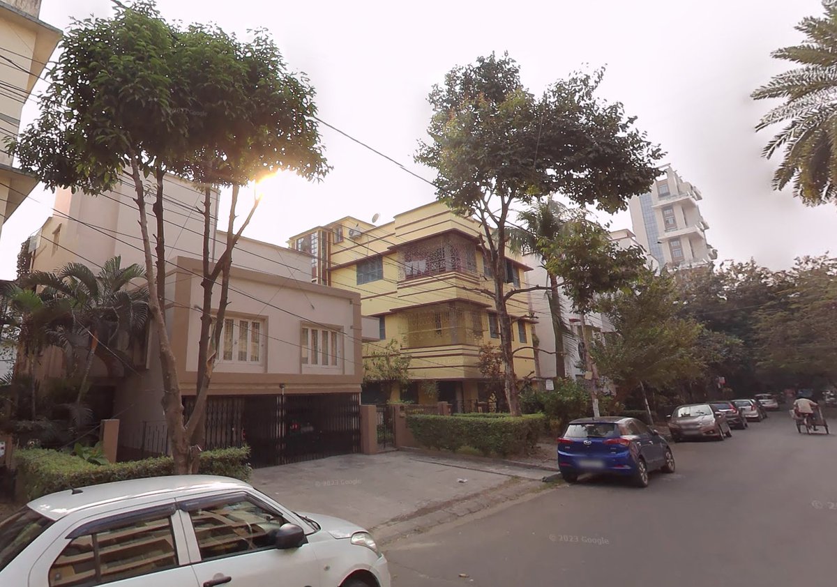 KolkataIndex's tweet image. Jodhpur Park is such a beautiful neighborhood, and very quiet compared to the rest of the city. Kolkata deserves such green and pedestrian-friendly streets like this throughout the city, and not just in the upscale neighborhoods.